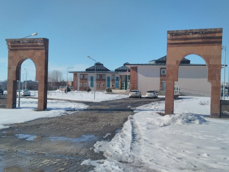 Ahlat Müzesi image