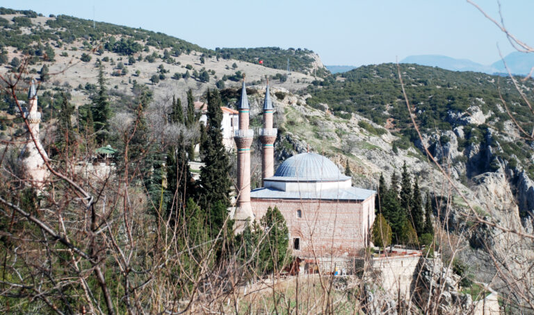 Şeyh Edebali Türbesi