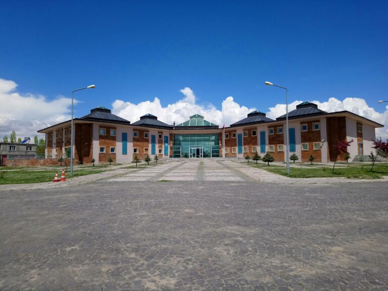 Ahlat Müzesi