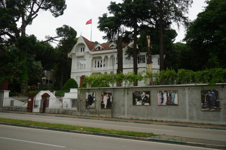 Atatürk Evi Müzesi