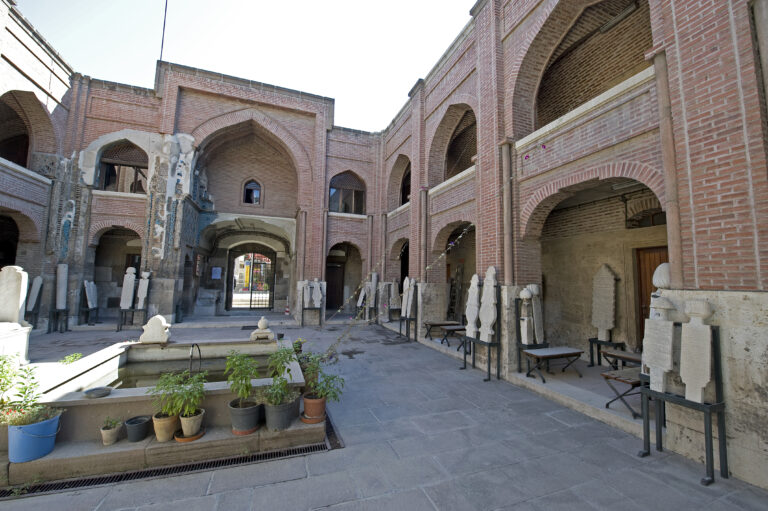 Sırçalı Medrese